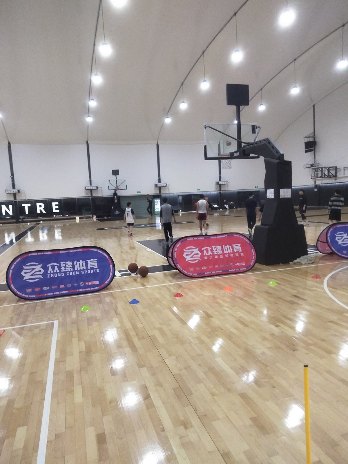 为什么智能穿戴设备对篮球运动员发展重要_0